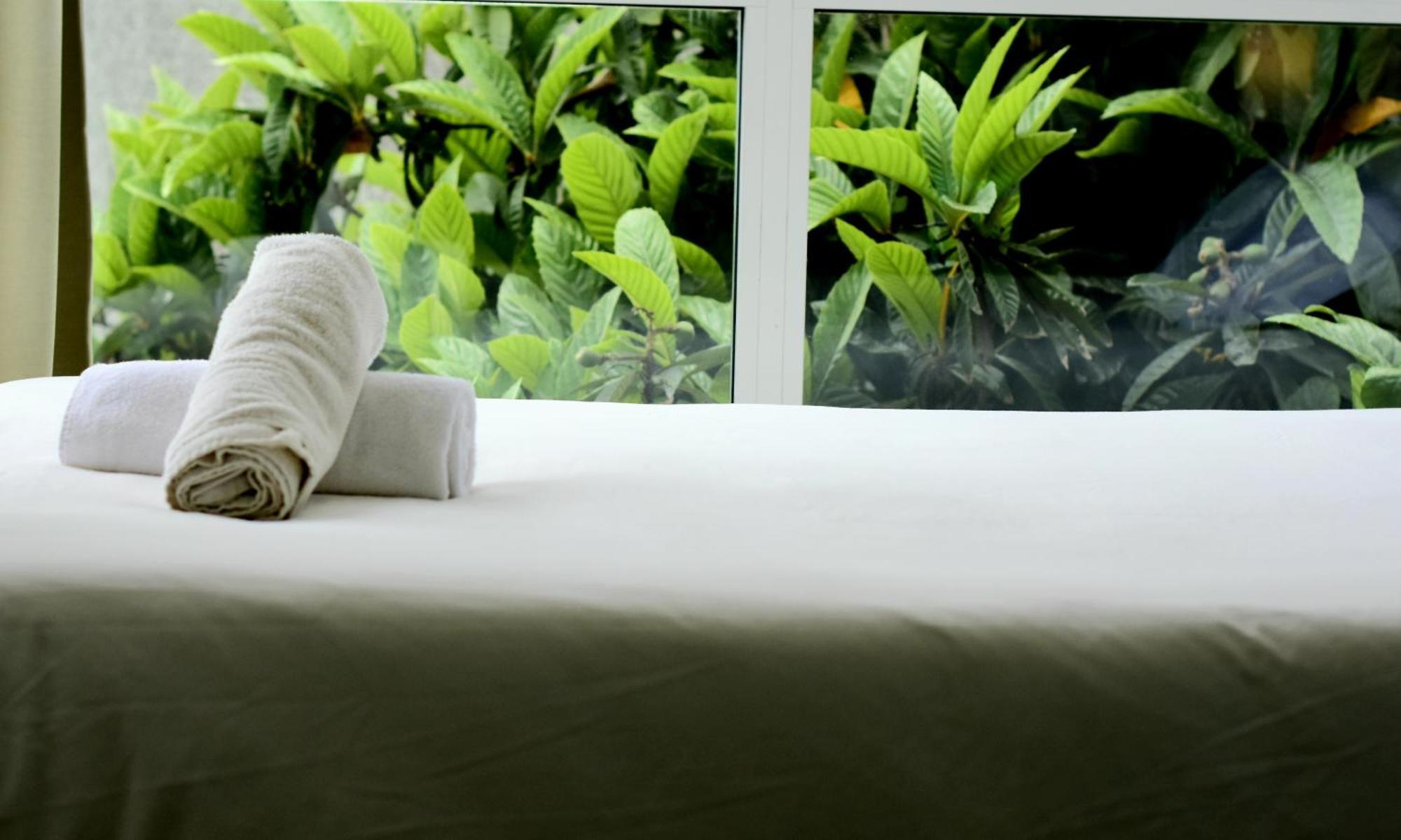 Chalet Nature Oasis Near Barcelona With Swimming Pool Parties Not Allowed *